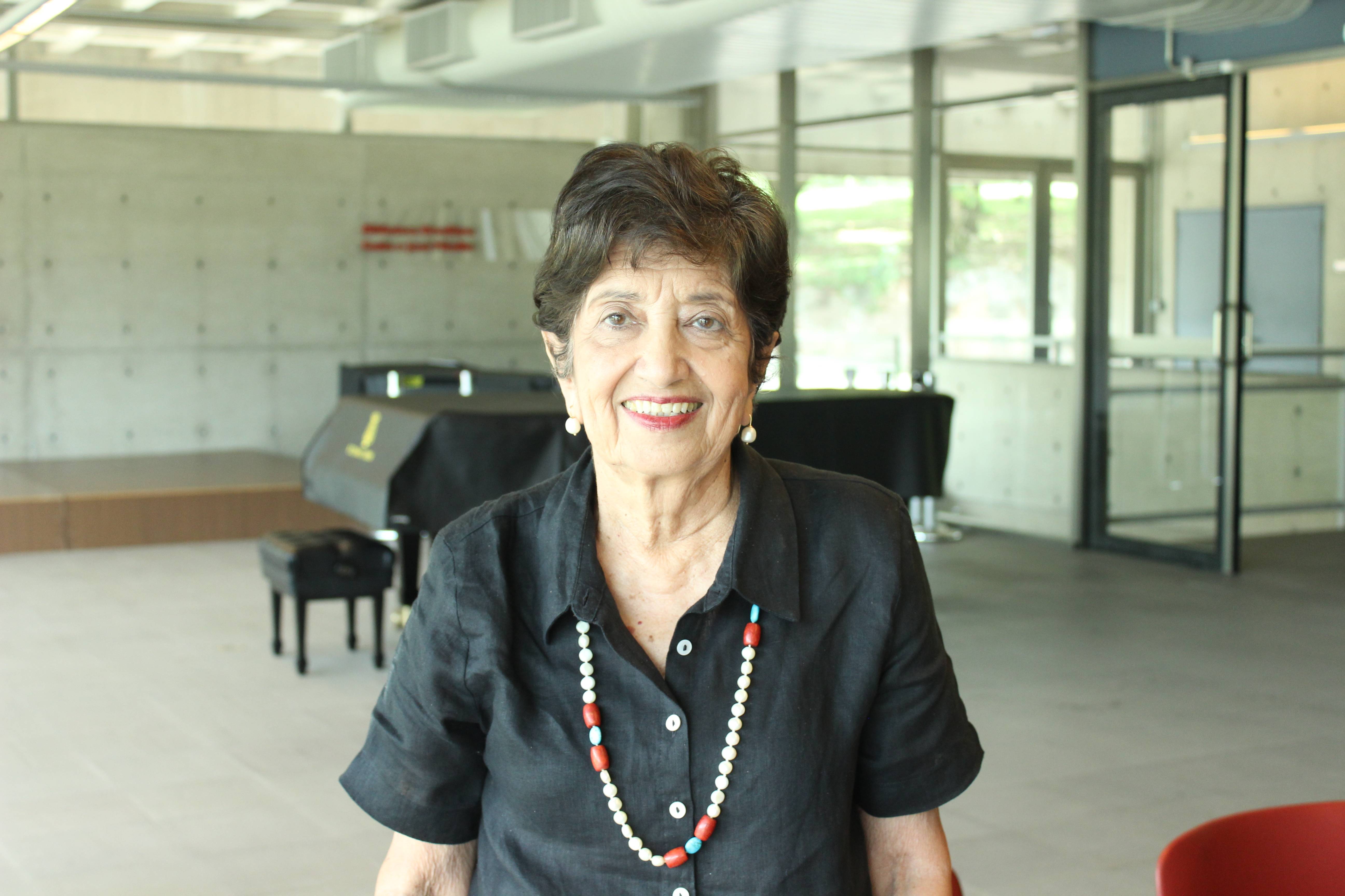 Diana Luz Pessoa de Barros